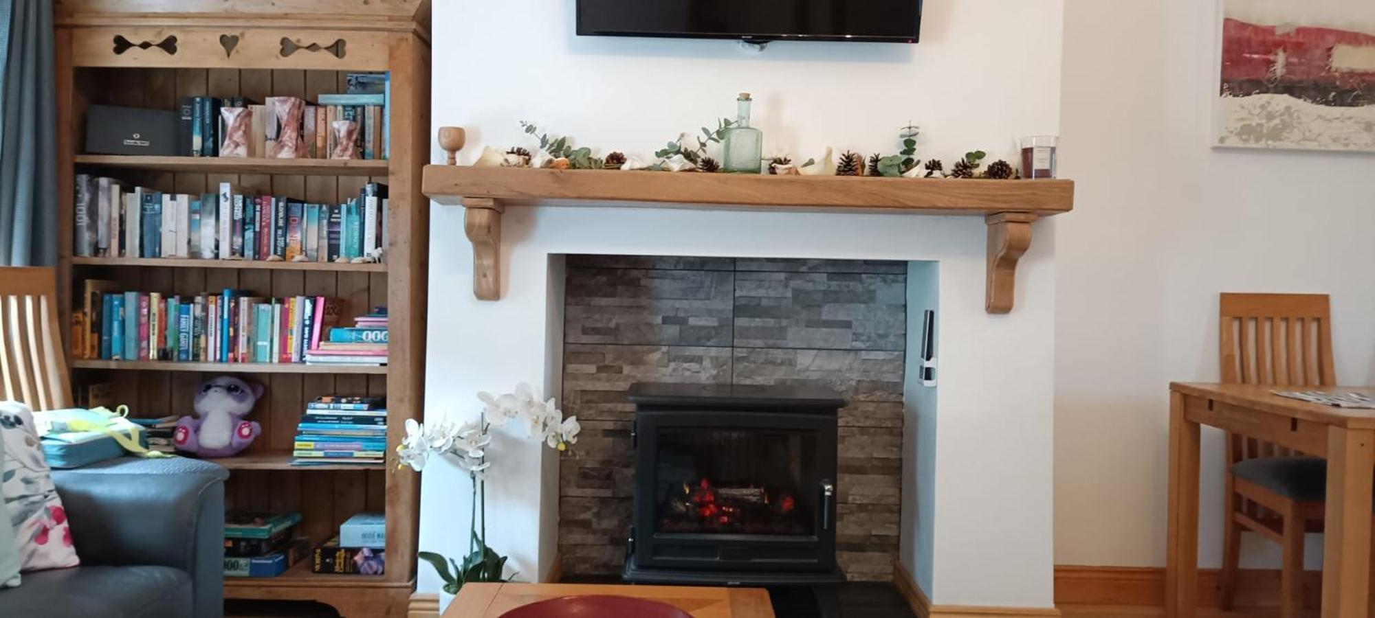 Bovinda Cottage - By The Beach, Bettystown Exterior photo