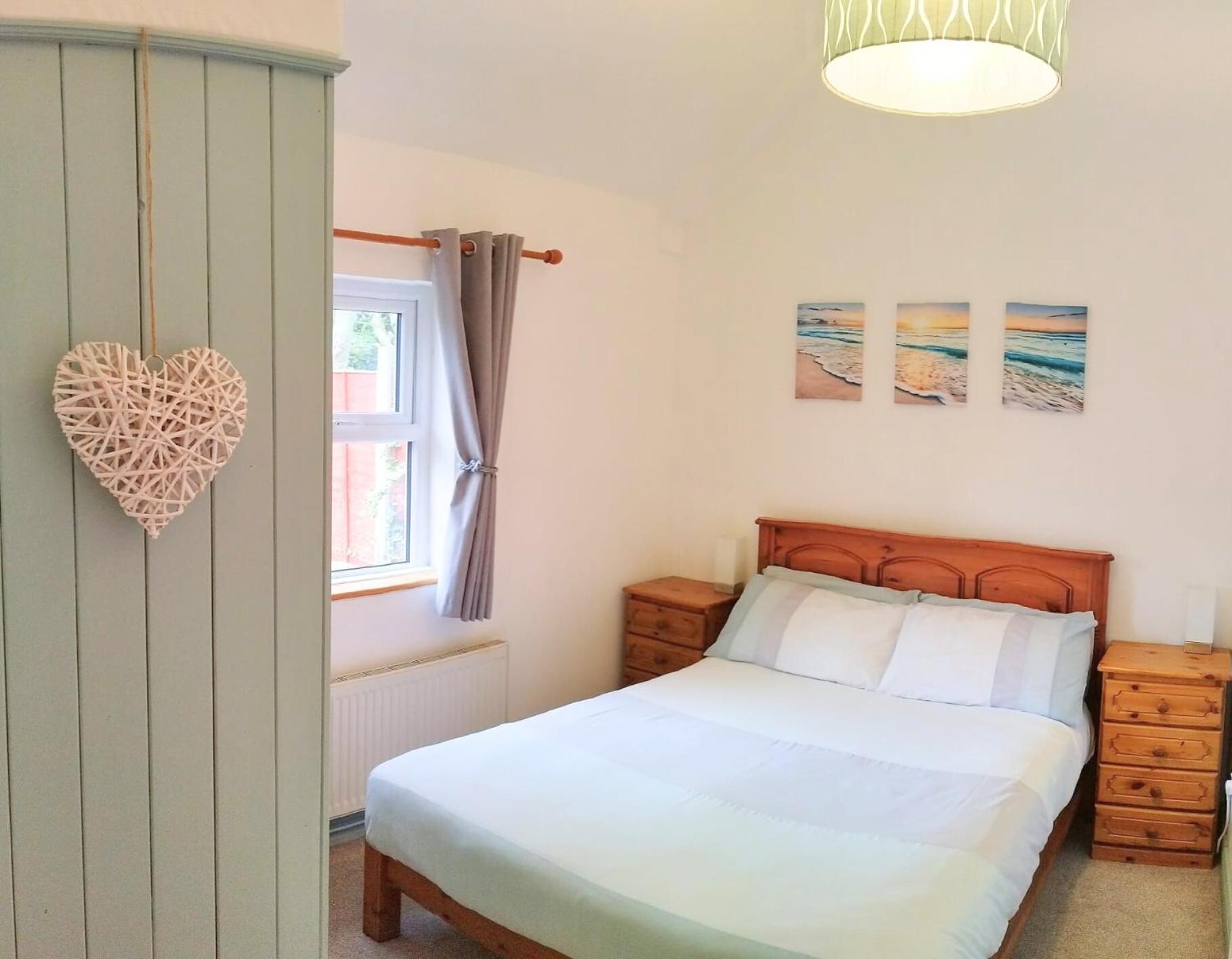 Bovinda Cottage - By The Beach, Bettystown Exterior photo